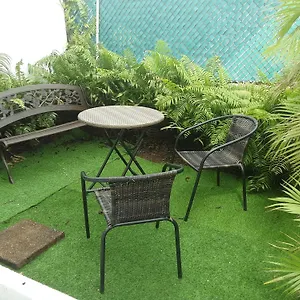 Frente Aeropuerto De Isla Apartment San Juan